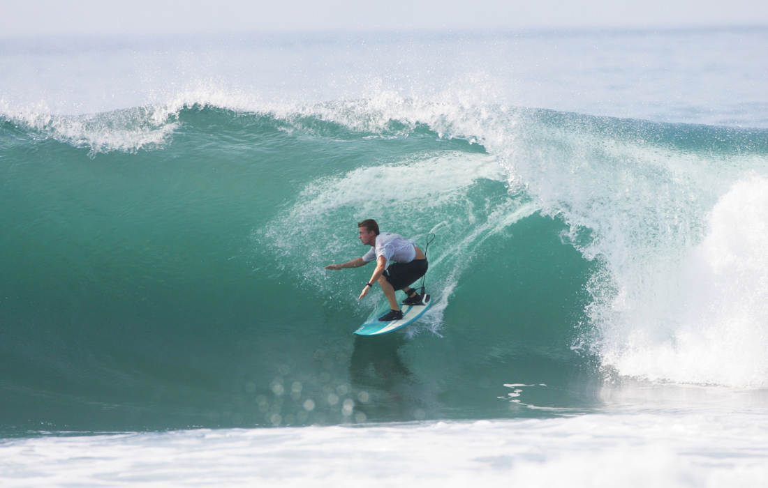 expert-debutant-cours-de-surf-biscarrosse