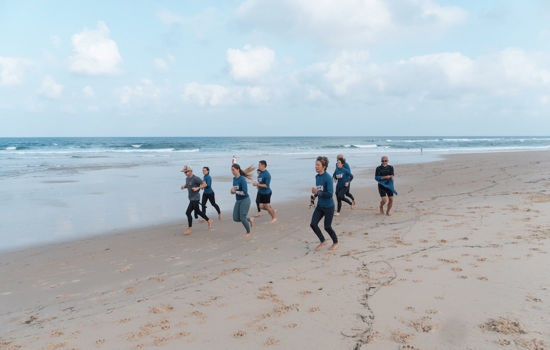 echauffement sur la plage de biscarrosse